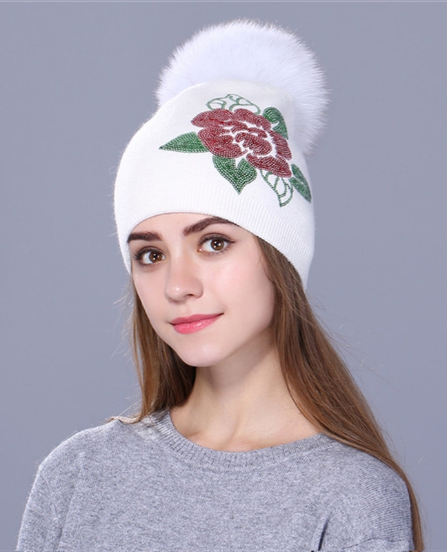 Fox Fur Sequins Beanie Fox Fur Sequins Beanie