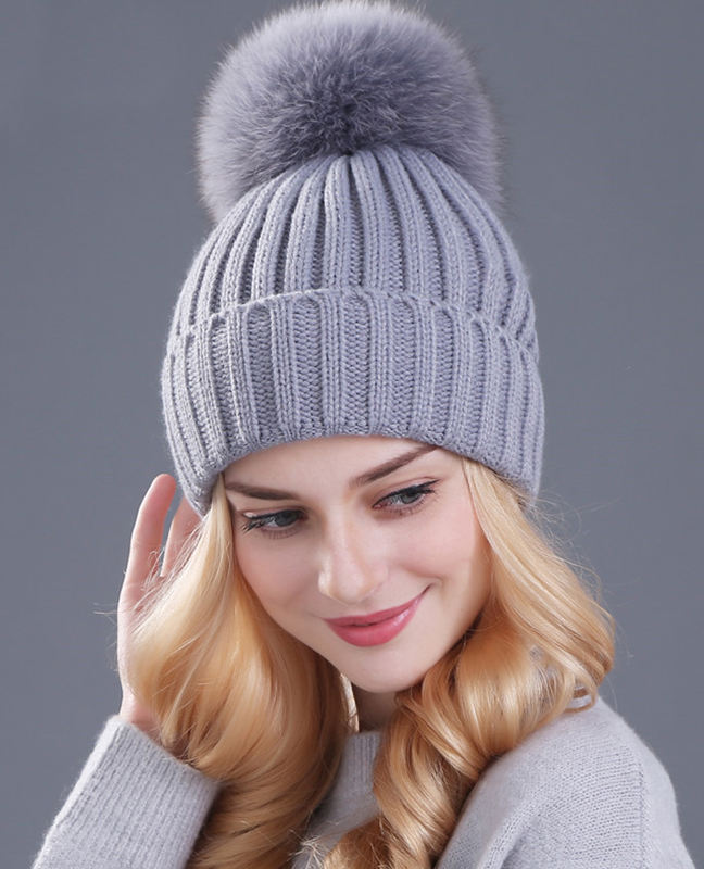 Genuine fox fur thick beanie Genuine fox fur thick beanie