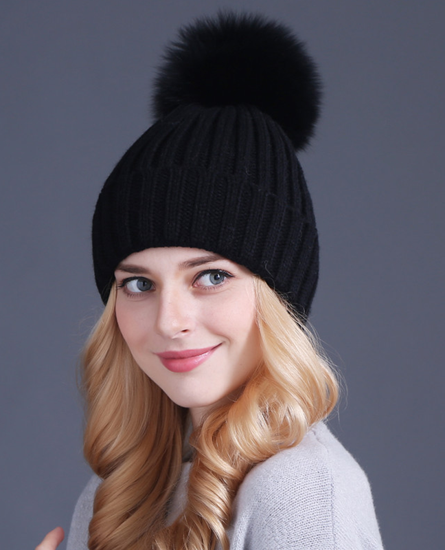 Genuine fox fur thick beanie Genuine fox fur thick beanie