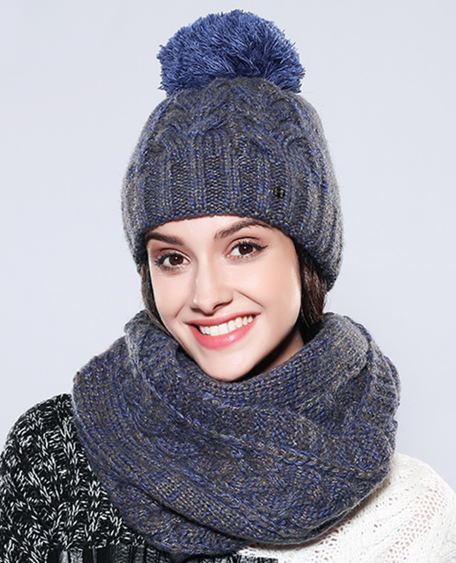 Classic Winter Hat And Scarf Set Classic Winter Hat And Scarf Set
