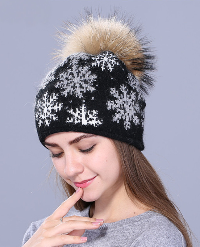 Real mink knitted Beanie Real mink knitted Beanie